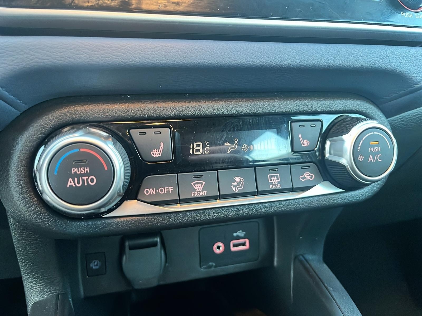 2024 Nissan Versa SV