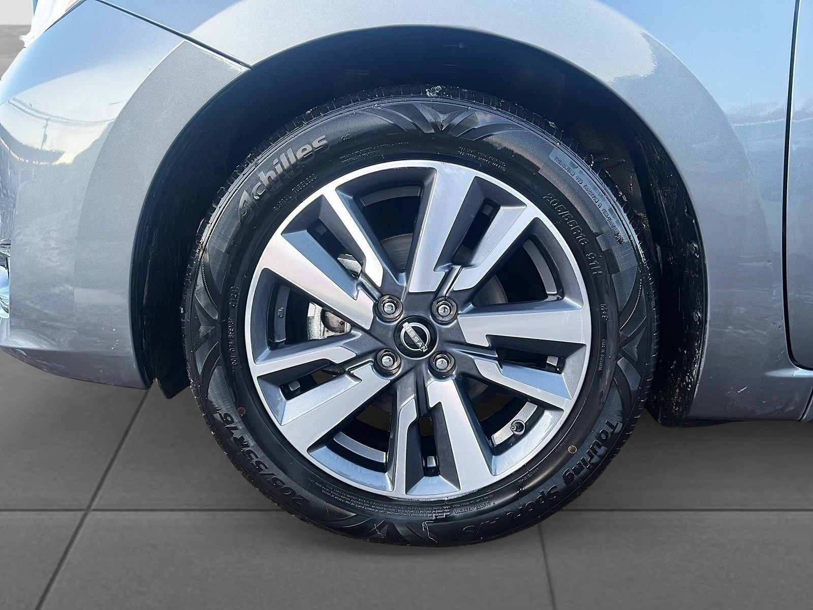 2024 Nissan Versa SV