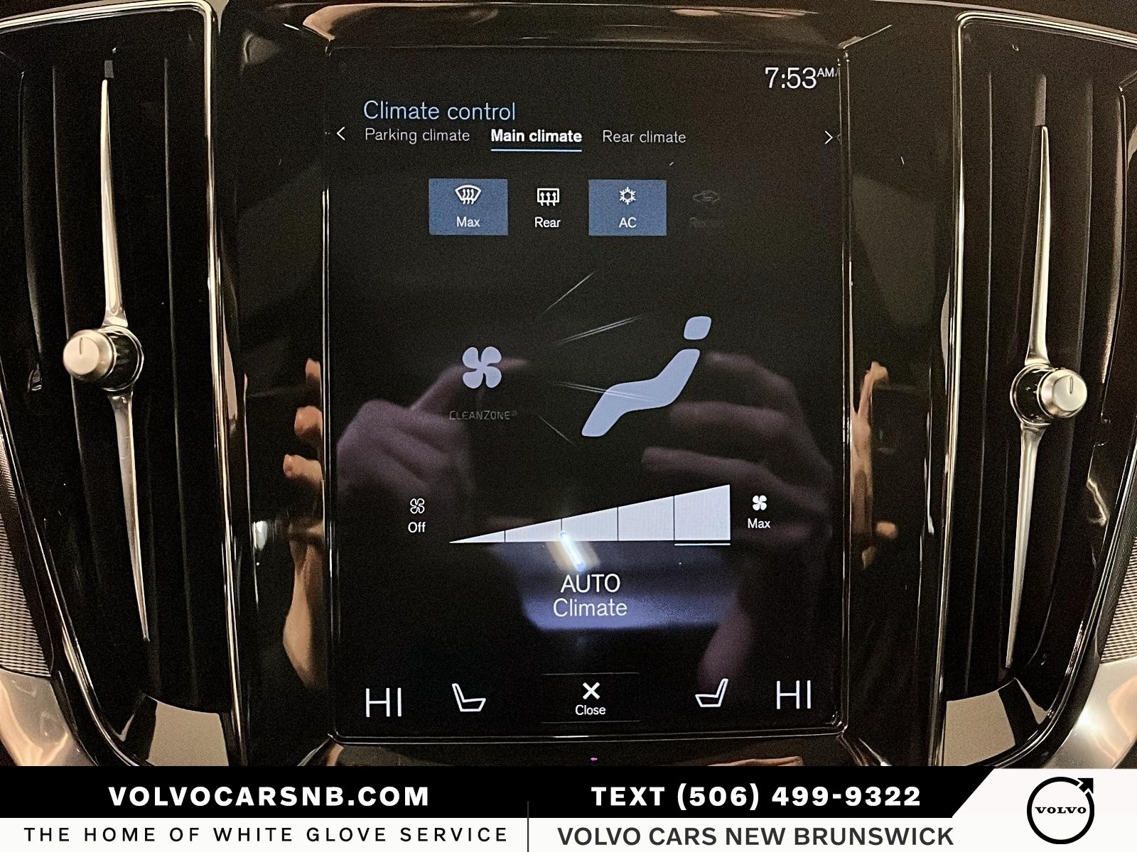 2022 Volvo S60 B5 R-Design