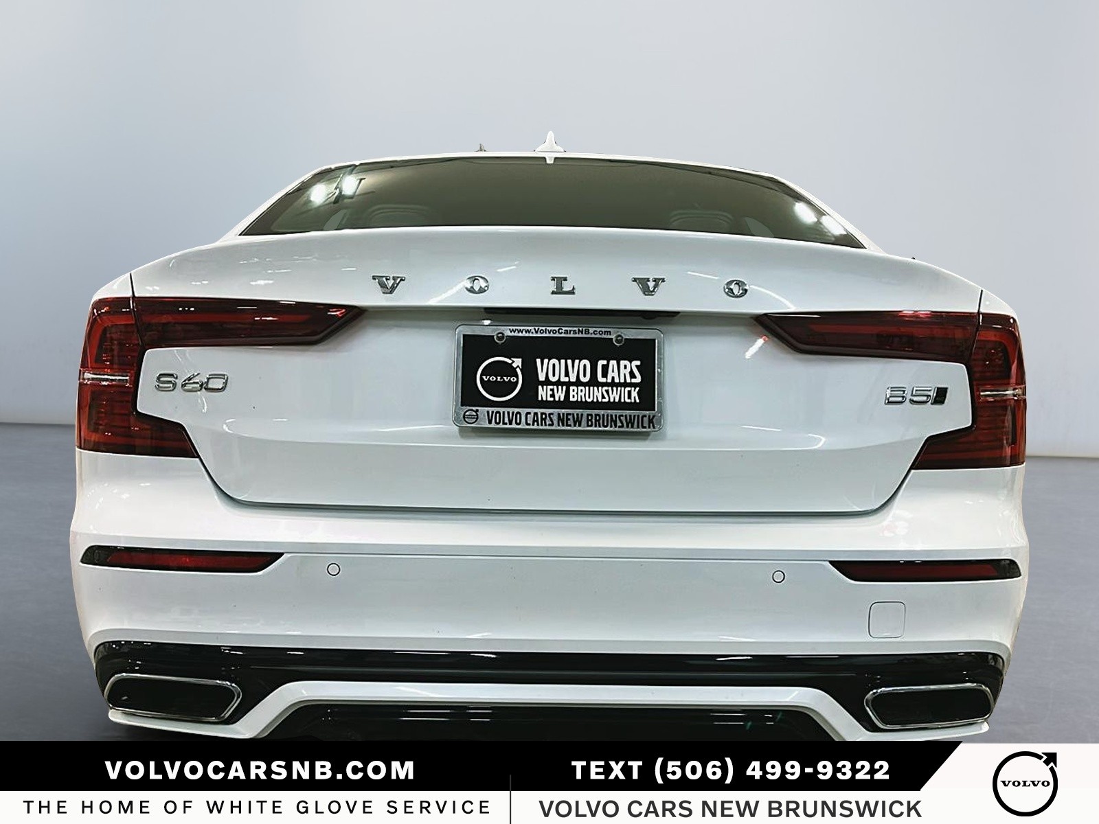 2022 Volvo S60 B5 R-Design