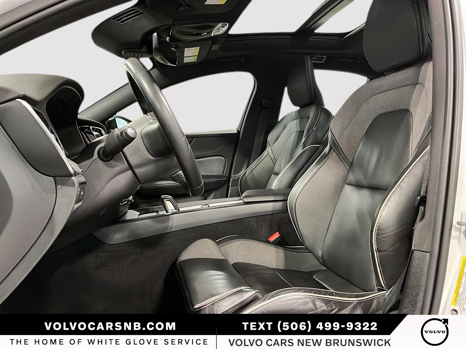 2022 Volvo S60 B5 R-Design