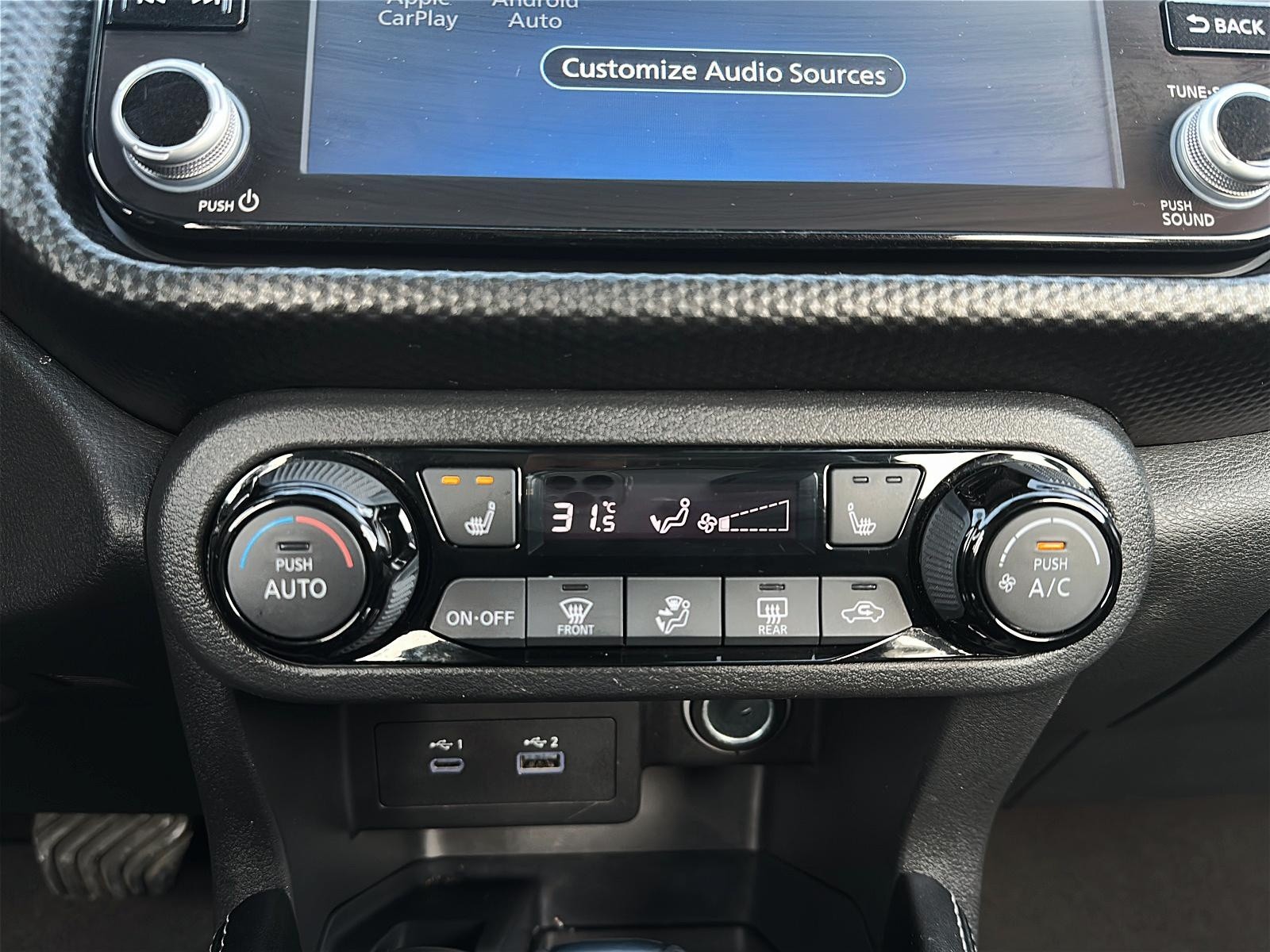 2025 Nissan Kicks Play SV