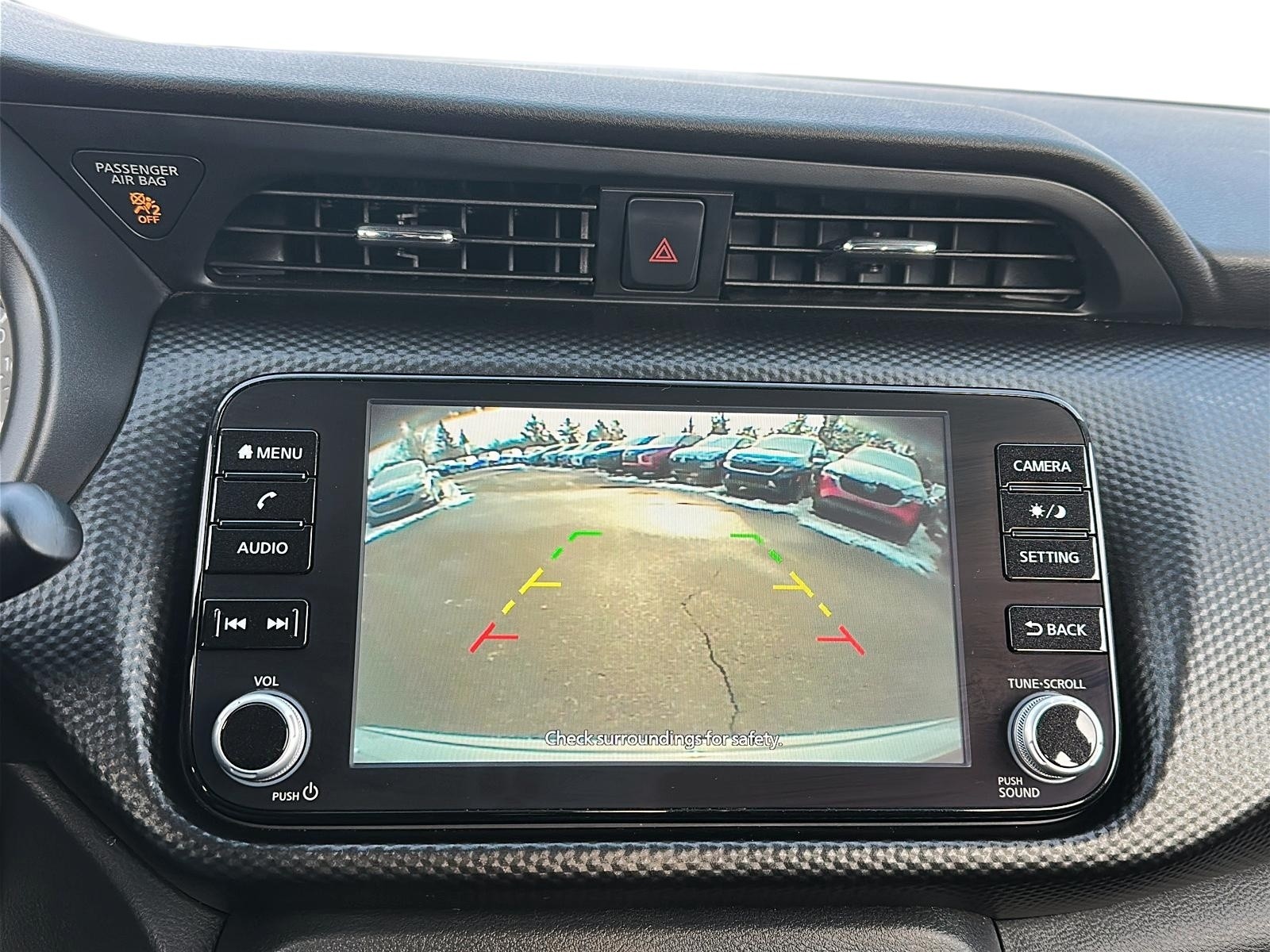 2025 Nissan Kicks Play SV