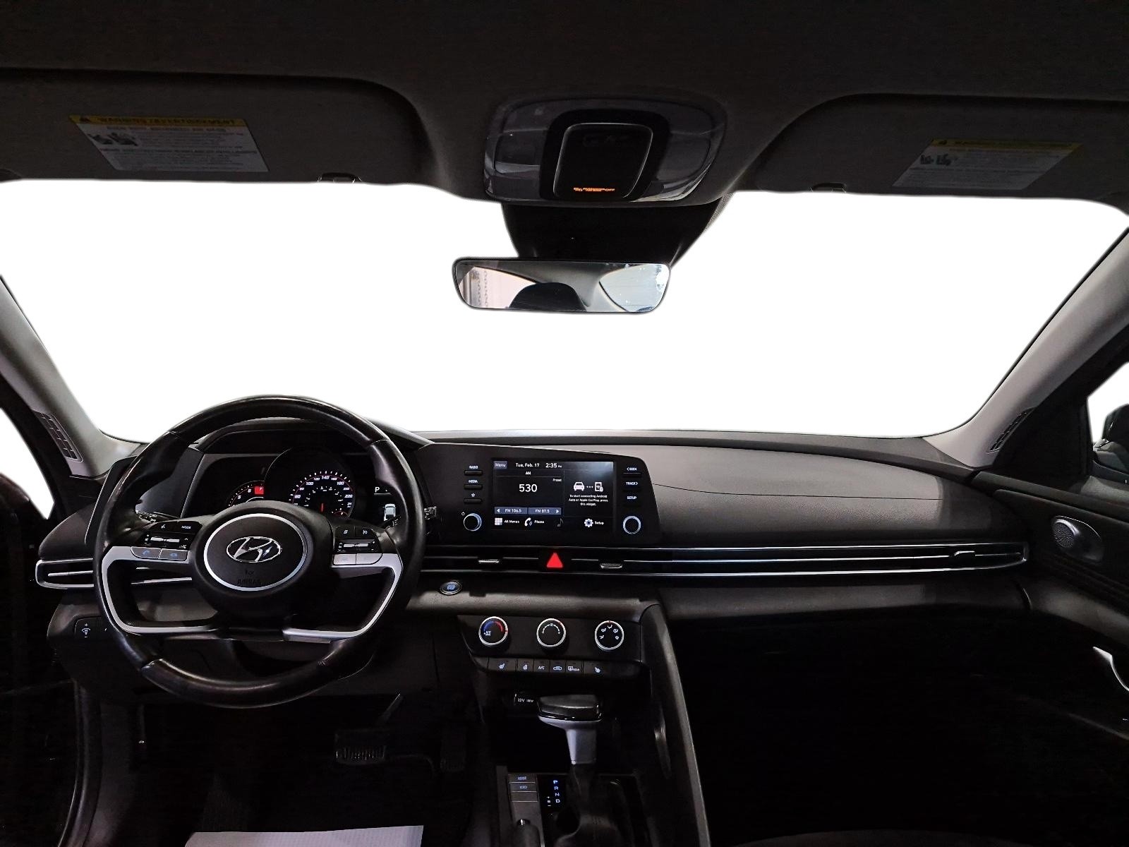 2023 Hyundai Elantra Preferred