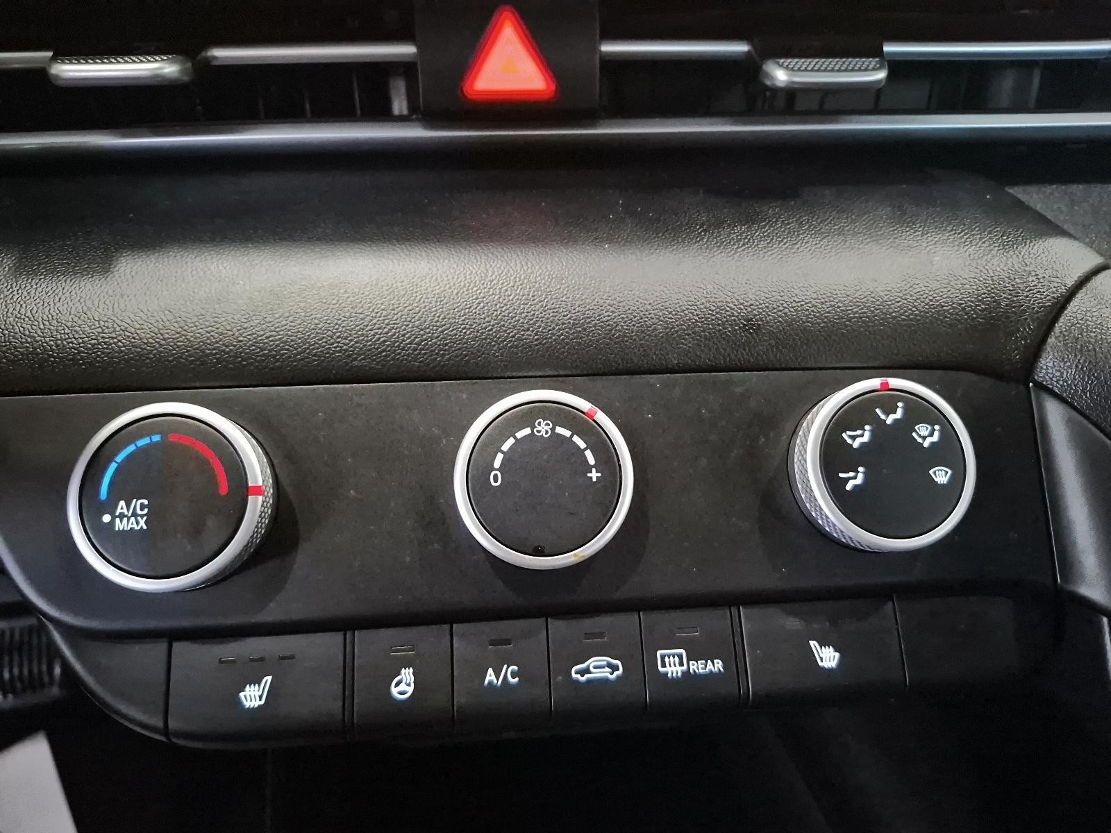 2023 Hyundai Elantra Preferred