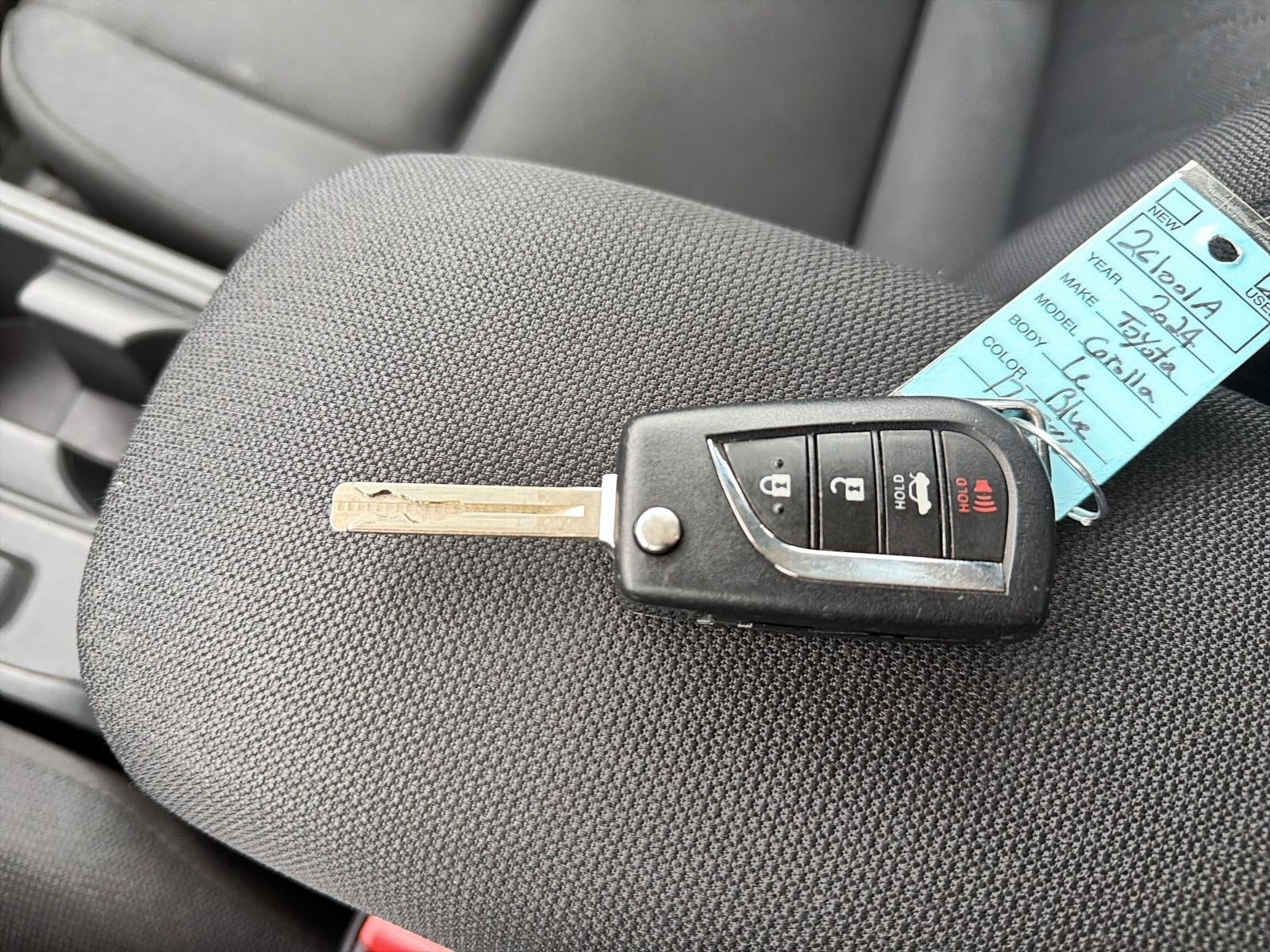 2024 Toyota Corolla LE