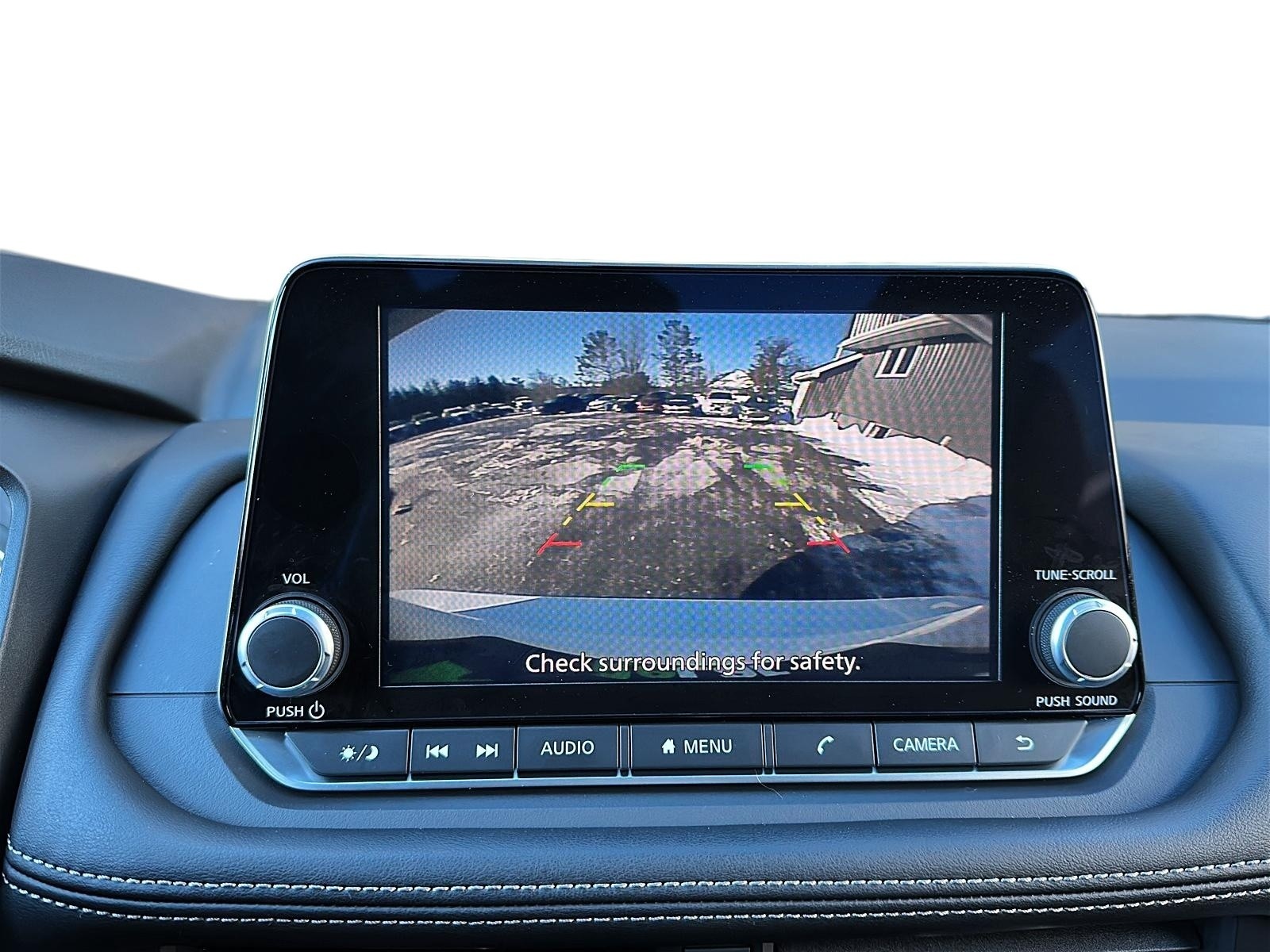 2025 Nissan Rogue SV Moonroof