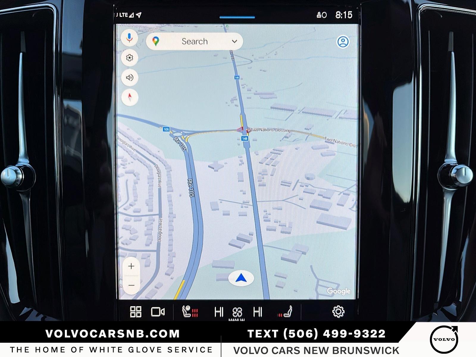 2025 Volvo XC60 B5 Core Dark Theme