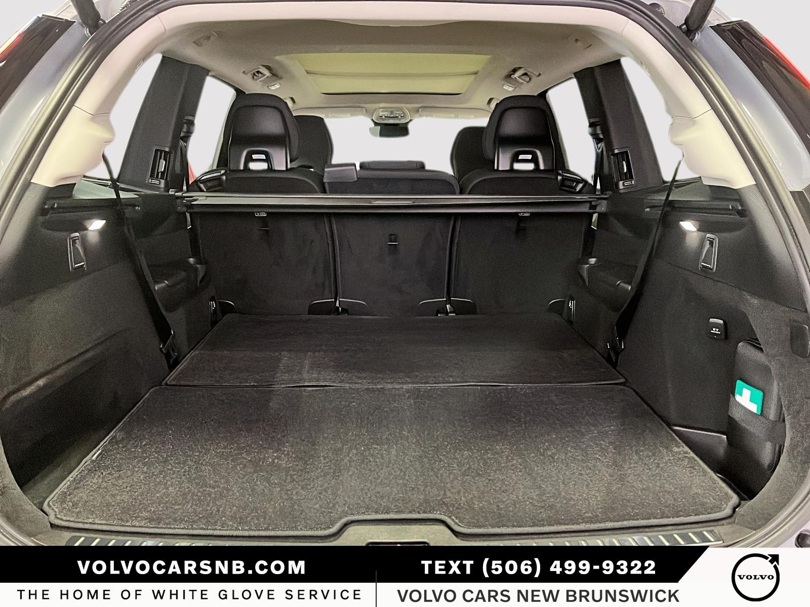 2026 Volvo XC90 Plug-In Hybrid T8 Plus Bright Theme