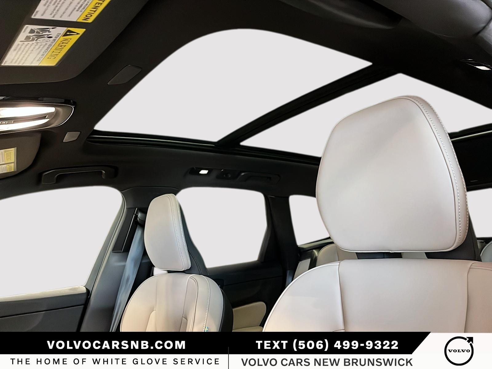 2026 Volvo XC60 B5 Plus Dark Theme