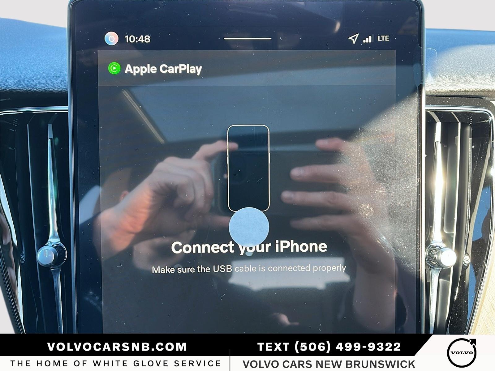 2026 Volvo XC60 B5 Plus Dark Theme