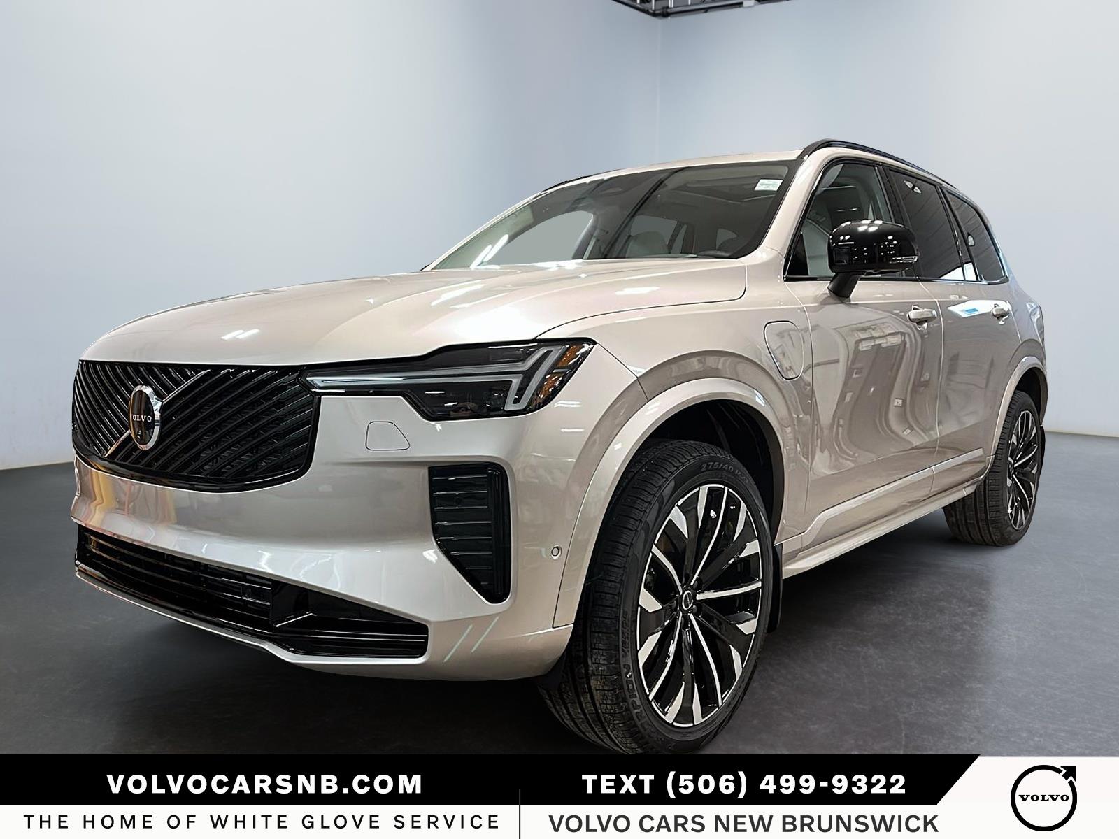 2026 Volvo XC90 Plug-In Hybrid  T8 Ultra Dark Theme