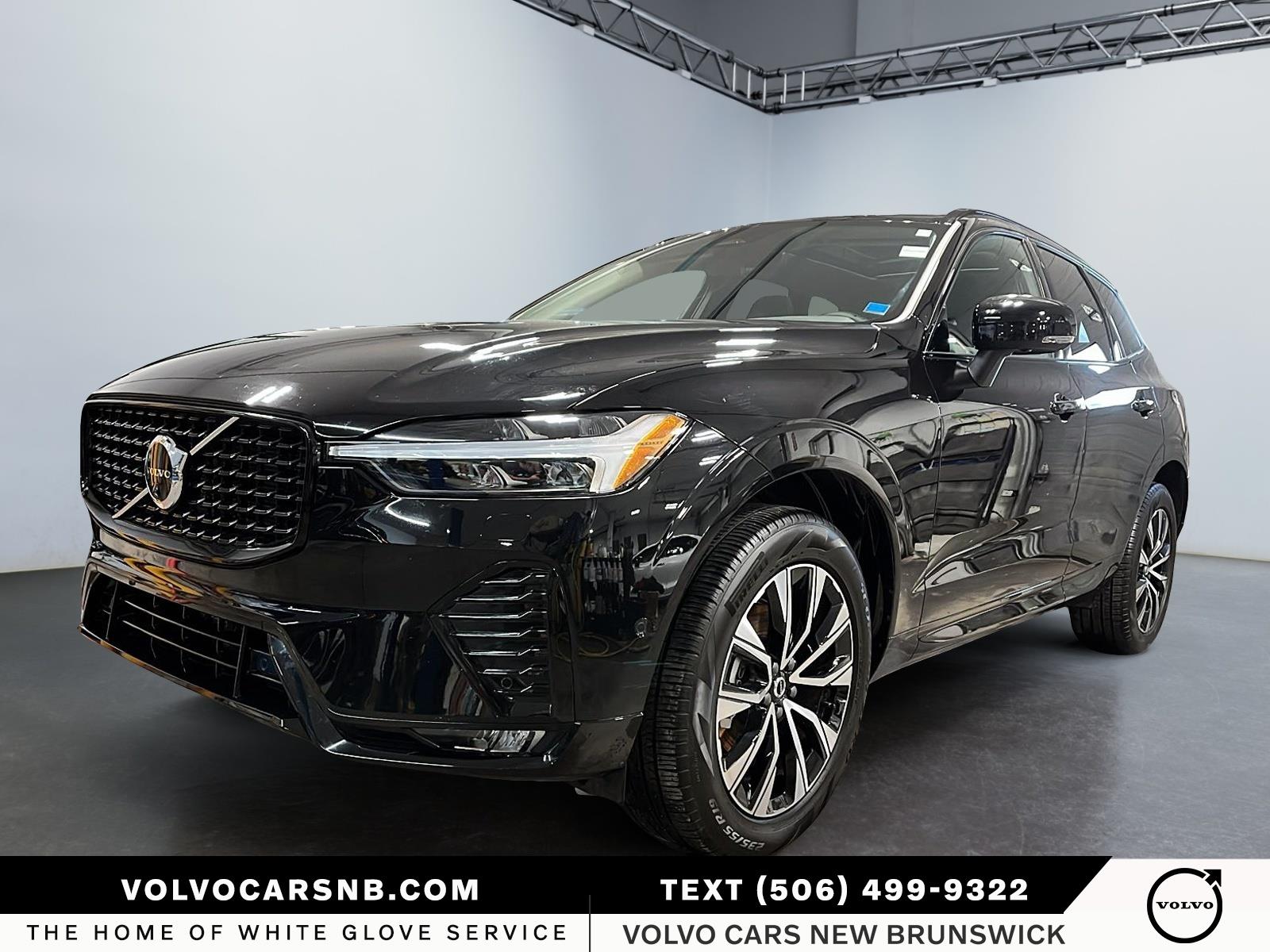 2025 Volvo XC60  B5 Plus Dark Theme