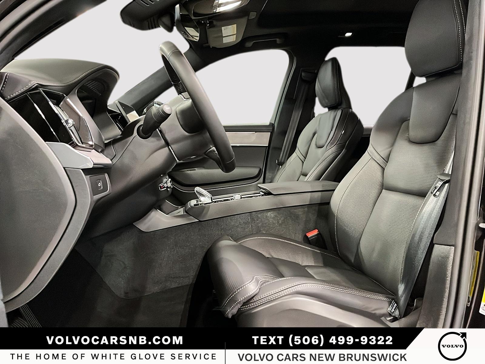 2026 Volvo XC90 B6 Ultra Bright Theme 6-Seater