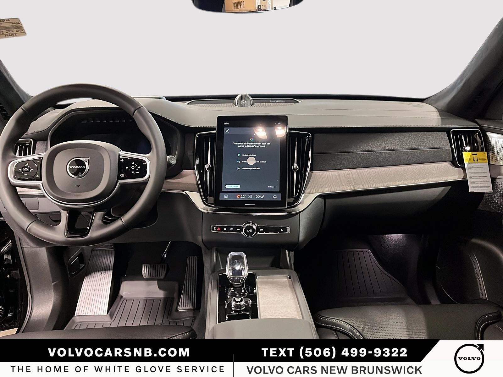 2026 Volvo XC90 B6 Ultra Bright Theme 6-Seater