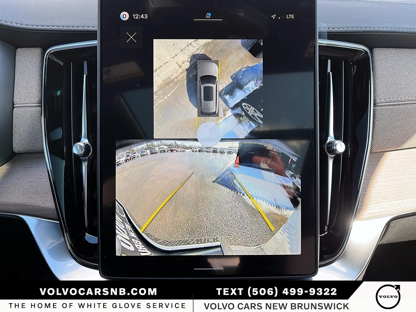 2026 Volvo XC90 B6 Ultra Bright Theme