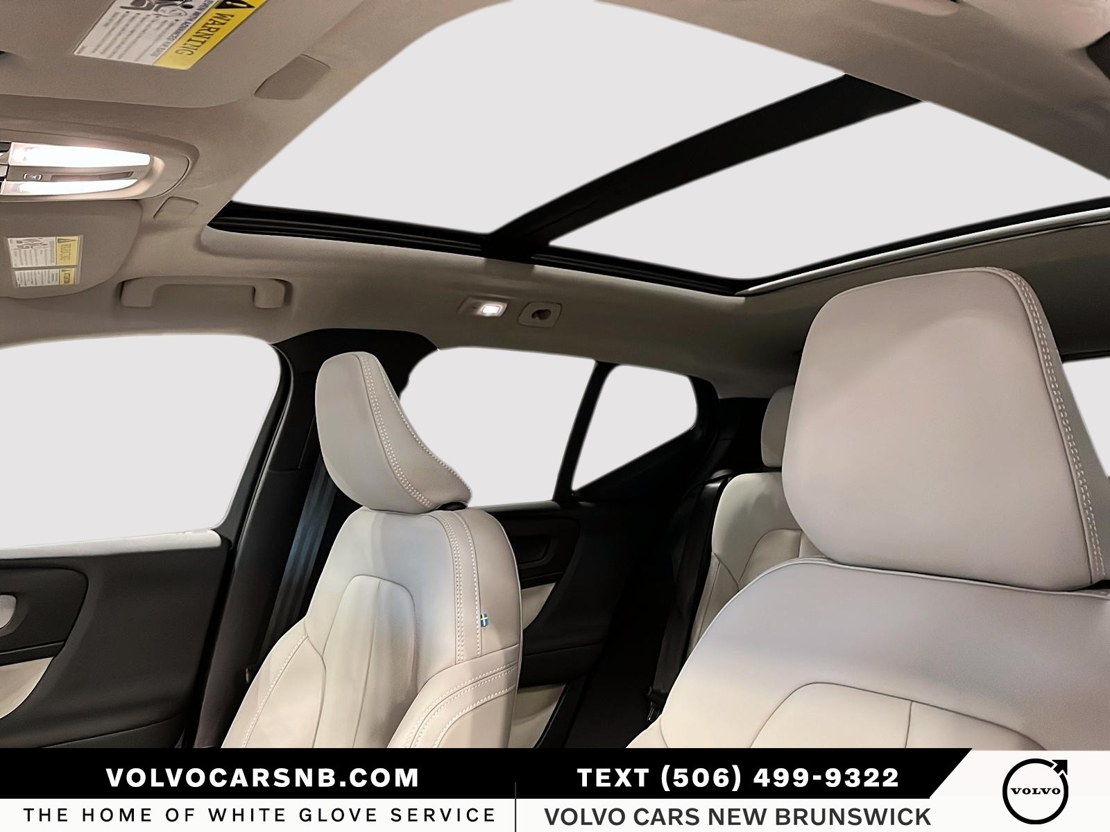 2026 Volvo XC40 B5 Plus Dark Theme