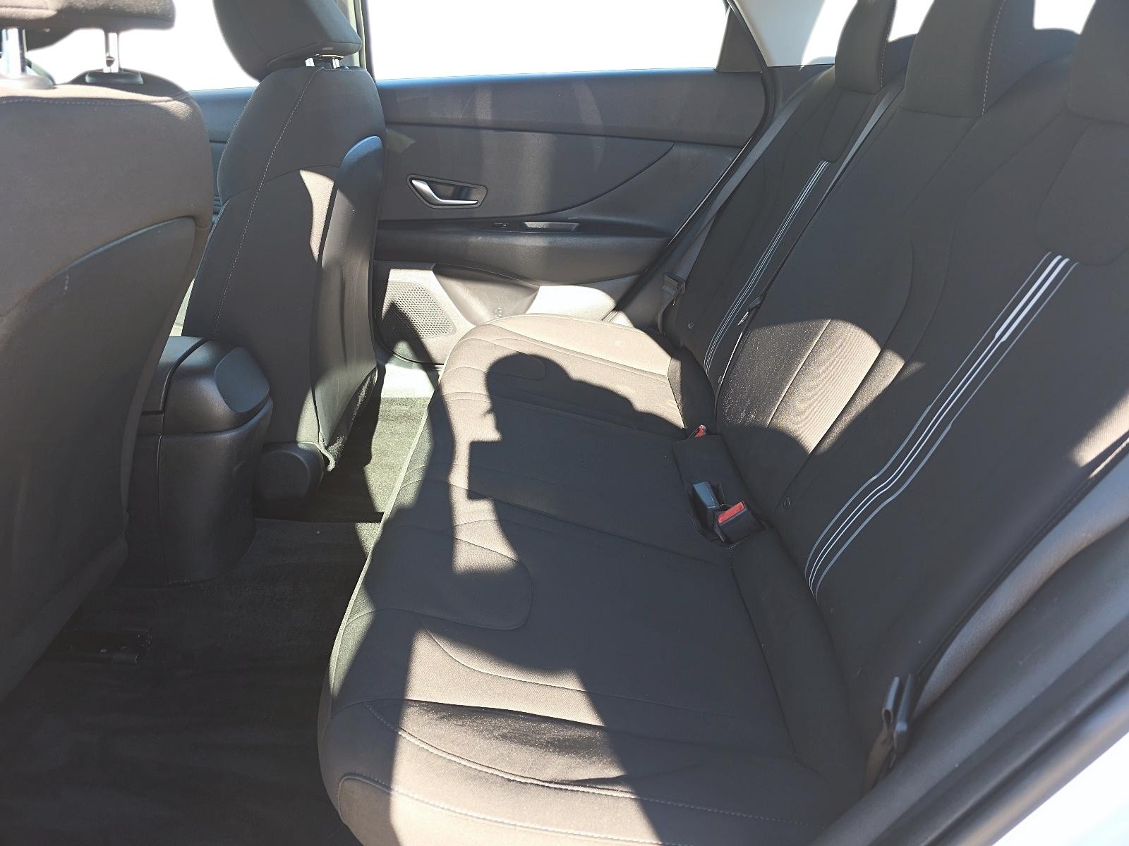 2022 Hyundai Elantra HEV Preferred