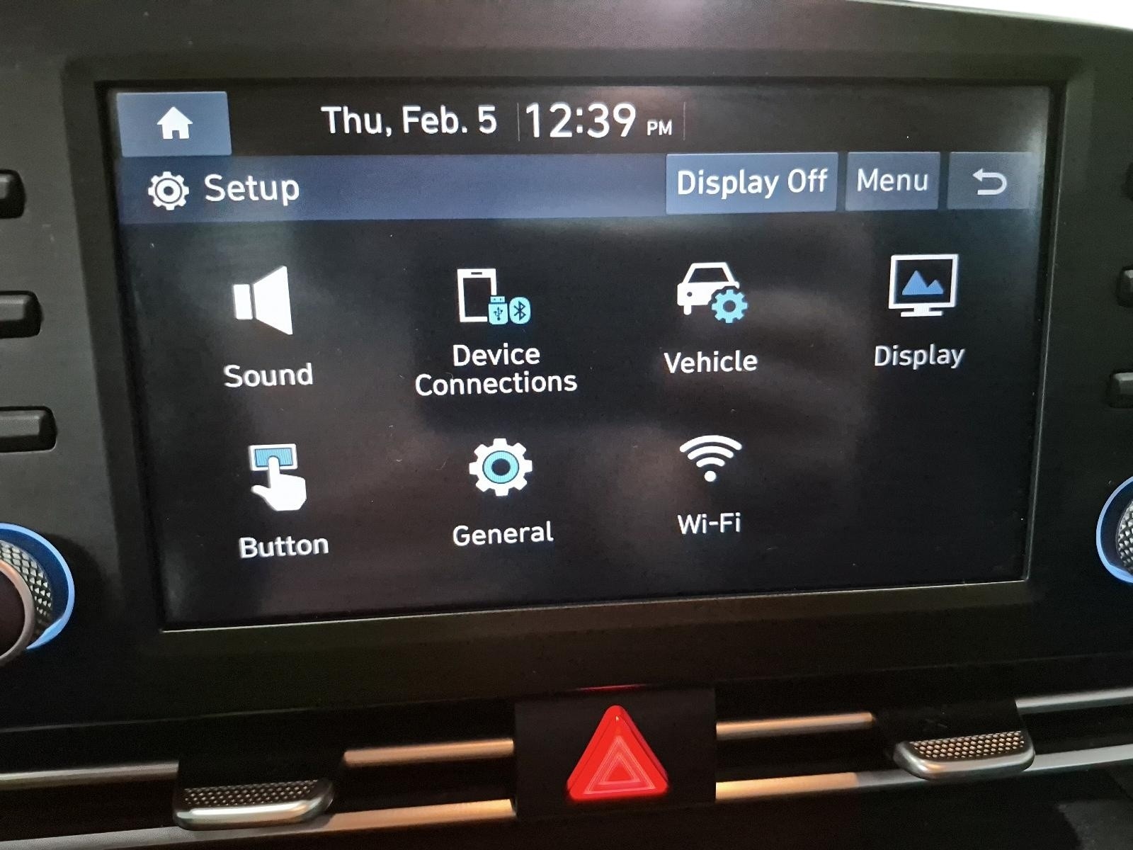 2023 Hyundai Elantra Preferred