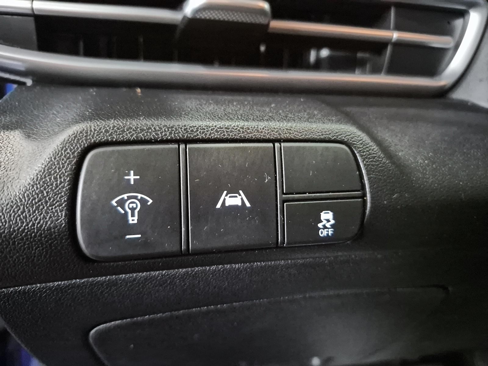 2023 Hyundai Elantra Preferred