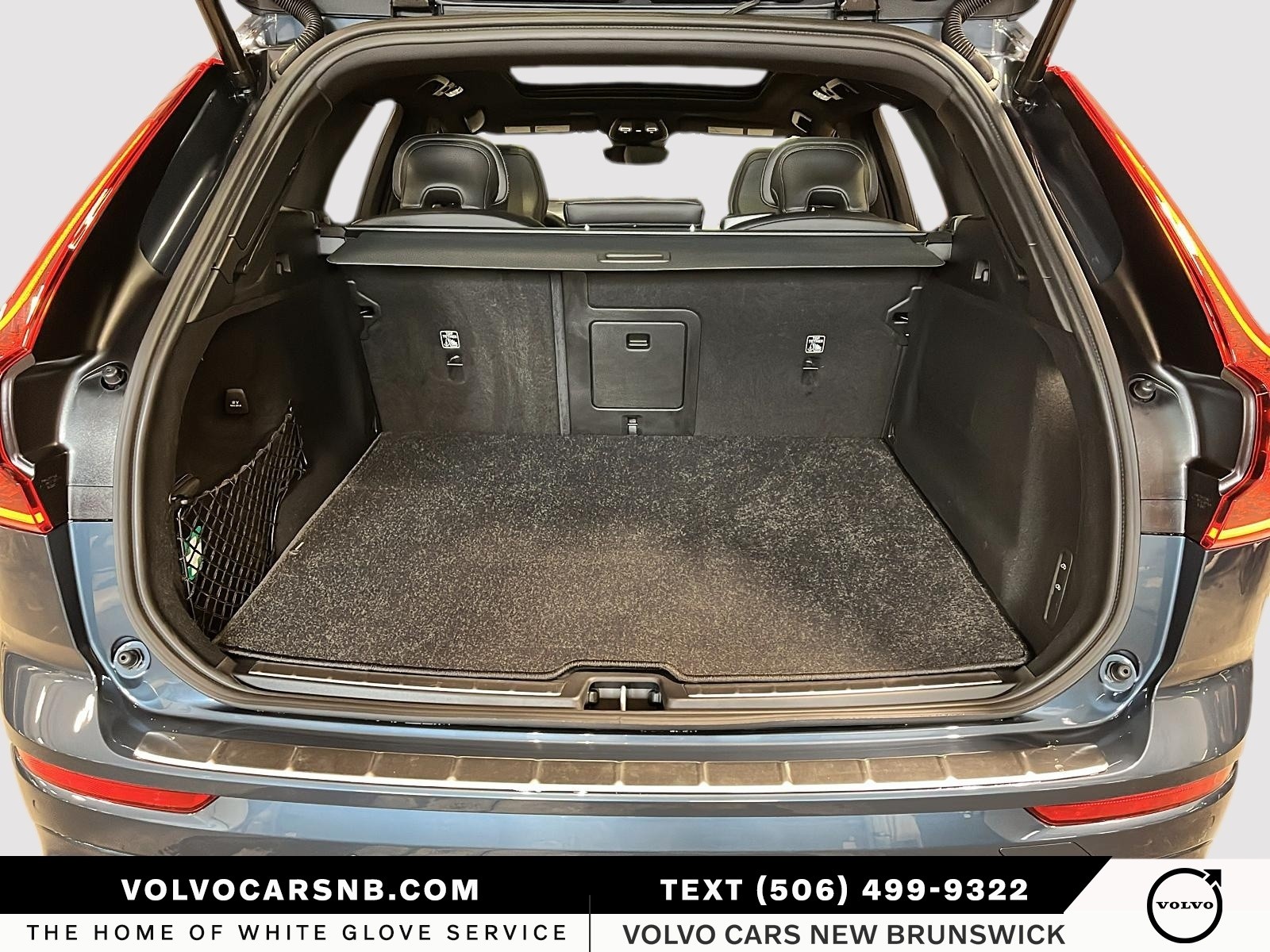 2026 Volvo XC60 B5 Ultra Black Edition