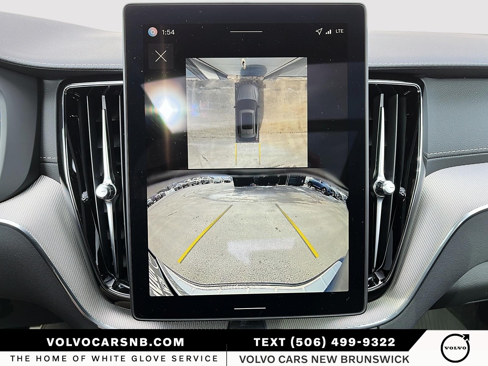 2026 Volvo XC60 B5 Ultra Black Edition