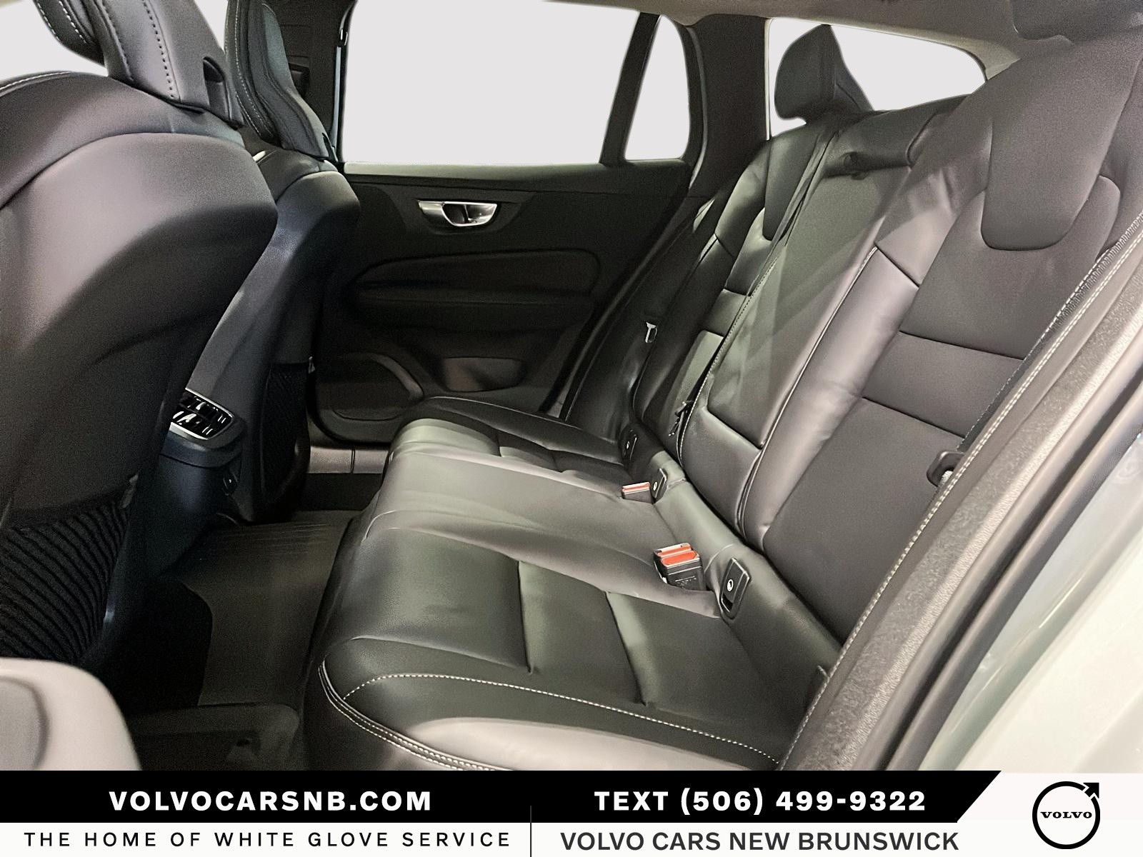 2026 Volvo V60 Cross Country B5 Ultra