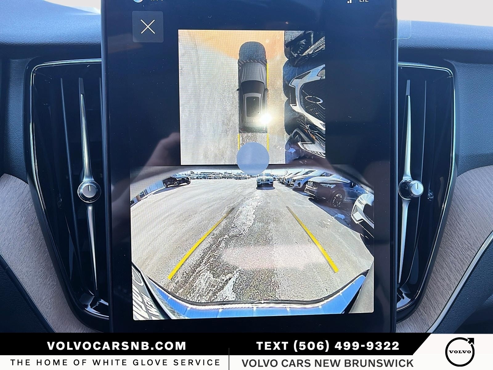 2026 Volvo XC60 B5 Plus Dark Theme