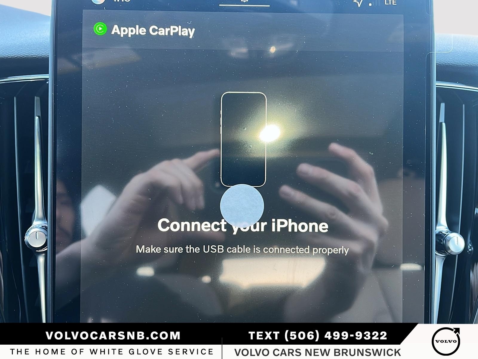 2026 Volvo XC60 B5 Plus Dark Theme