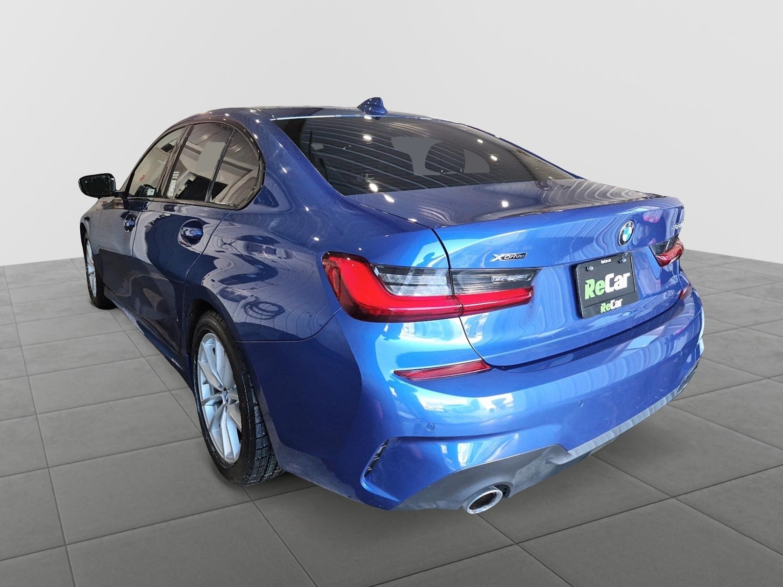 2021 BMW 330 i xDrive