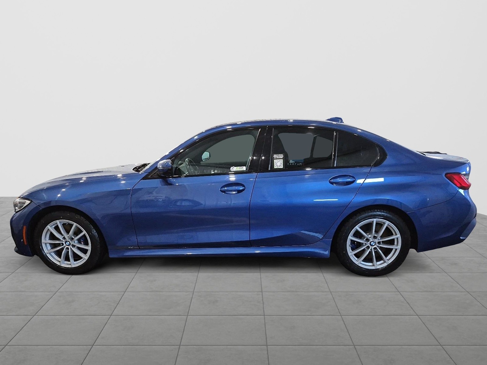 2021 BMW 330 i xDrive