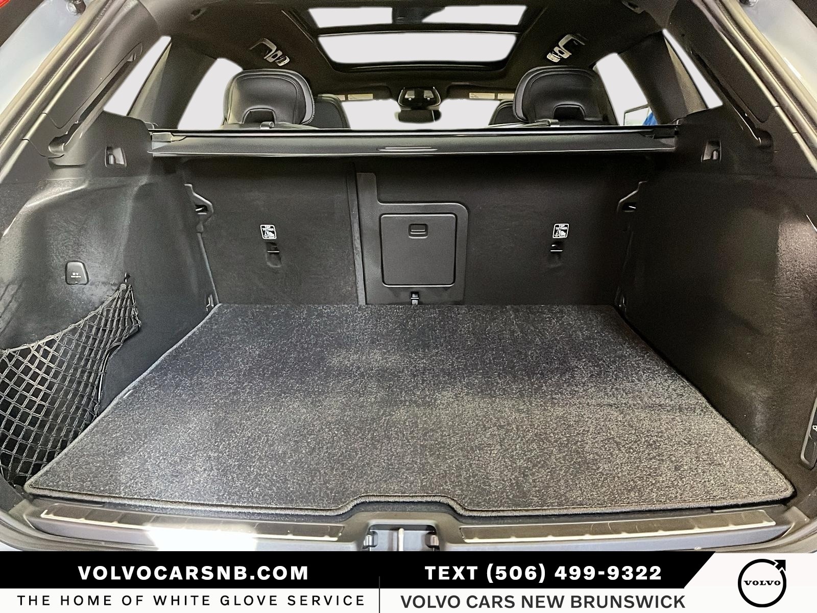 2026 Volvo XC60 B5 Ultra Black Edition