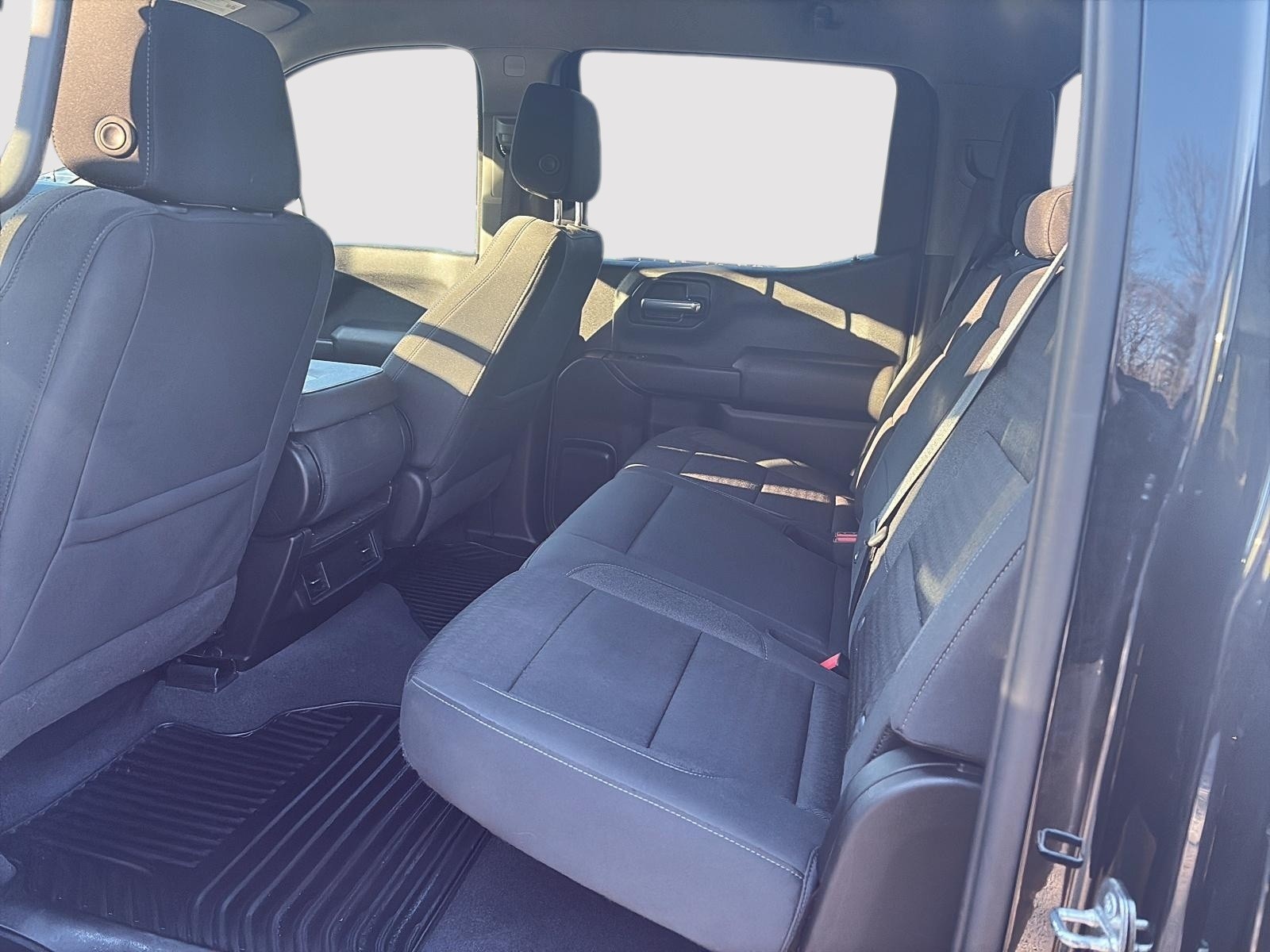 2022 Chevrolet Silverado 1500 Custom Trail Boss