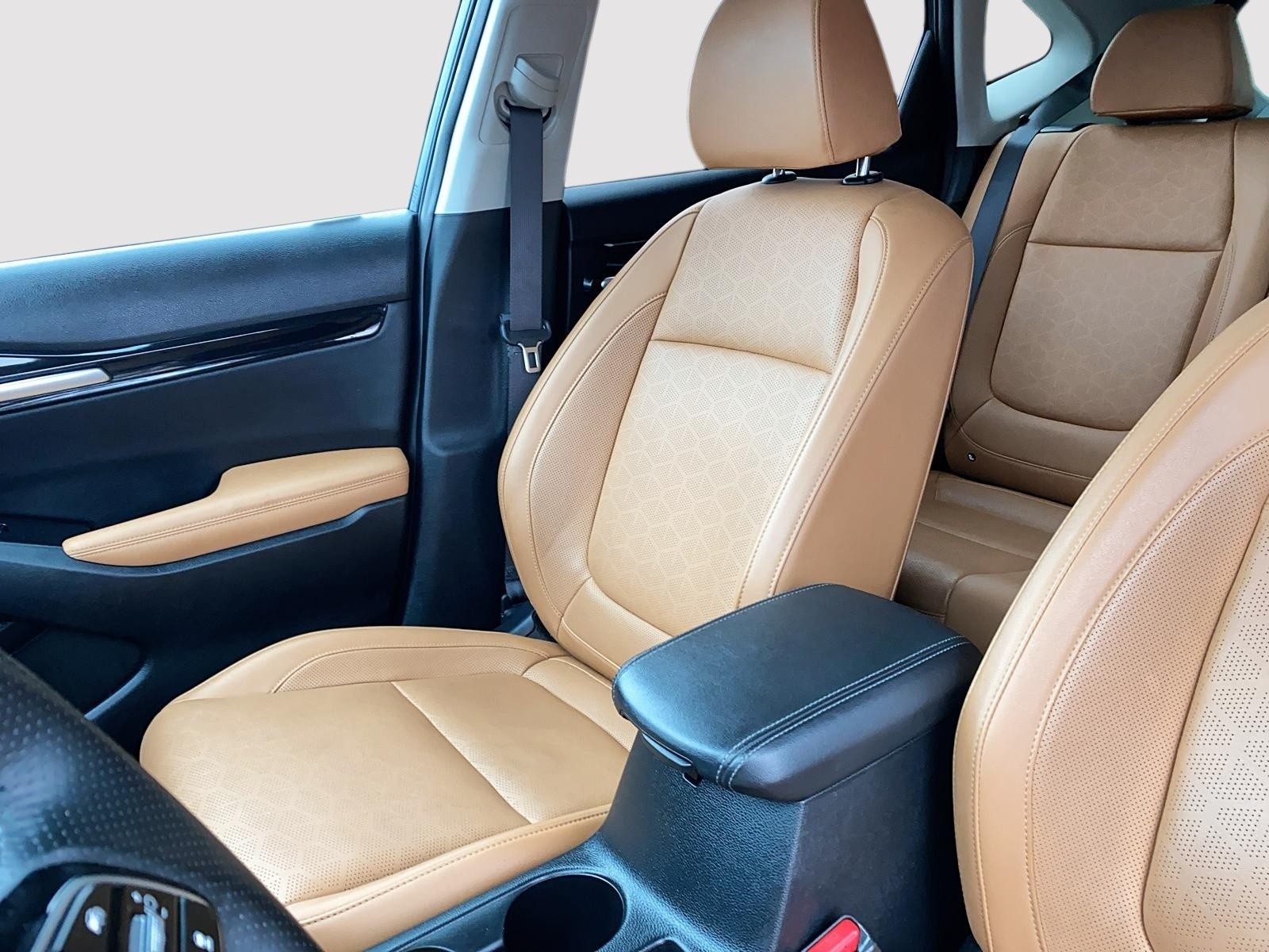 2024 Kia Seltos SX w/Brown Interior