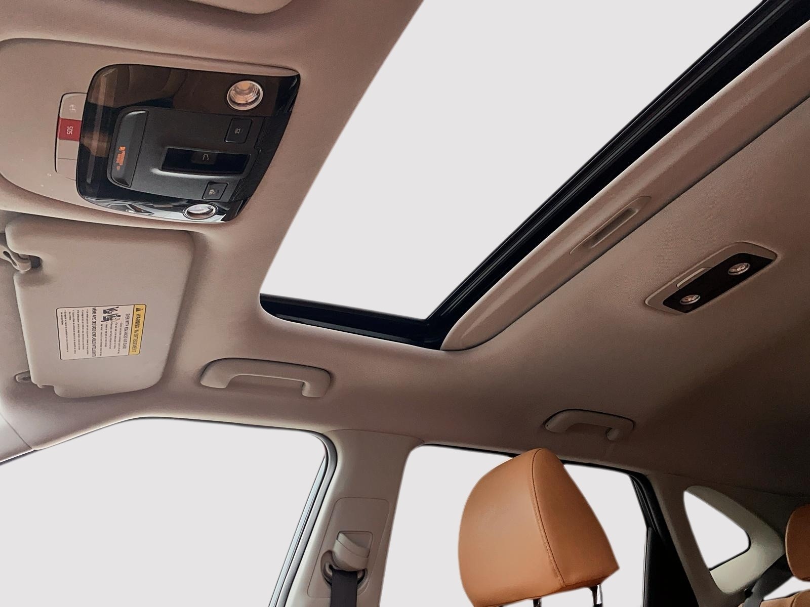 2024 Kia Seltos SX w/Brown Interior