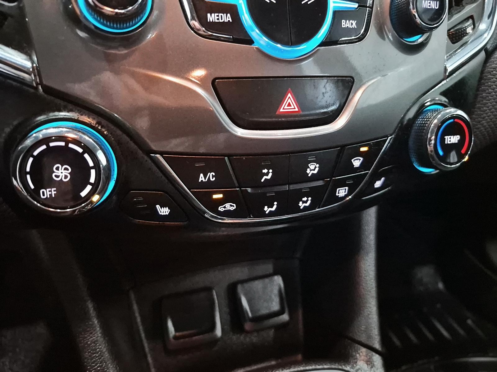 2017 Chevrolet Cruze LT Auto