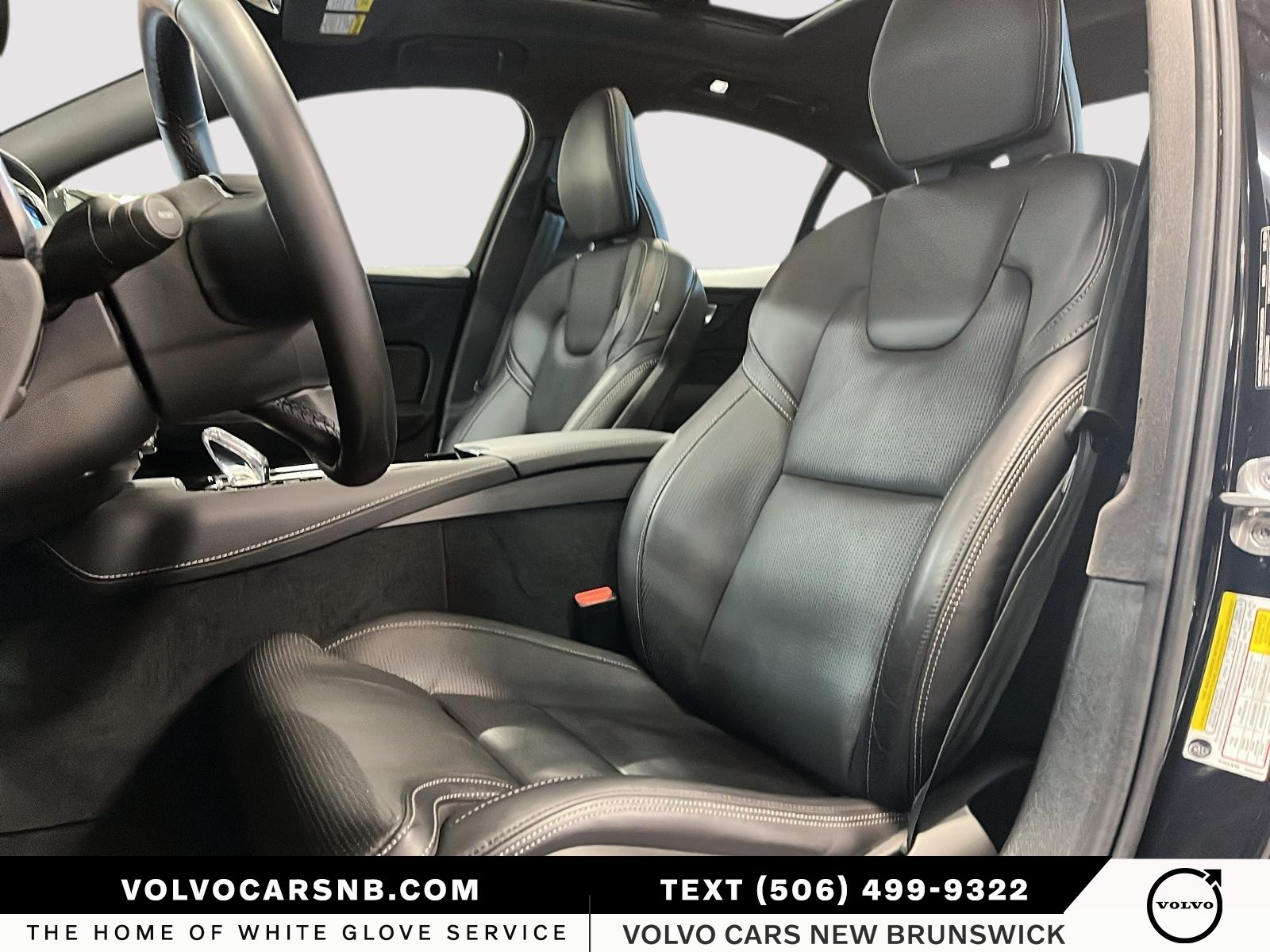 2025 Volvo S60 Plug-In Hybrid T8 Ultra Black Edition