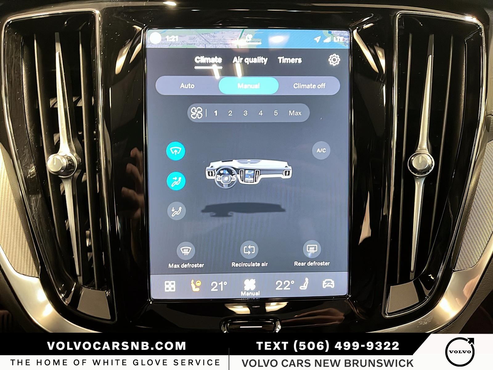 2025 Volvo S60 Plug-In Hybrid T8 Ultra Black Edition