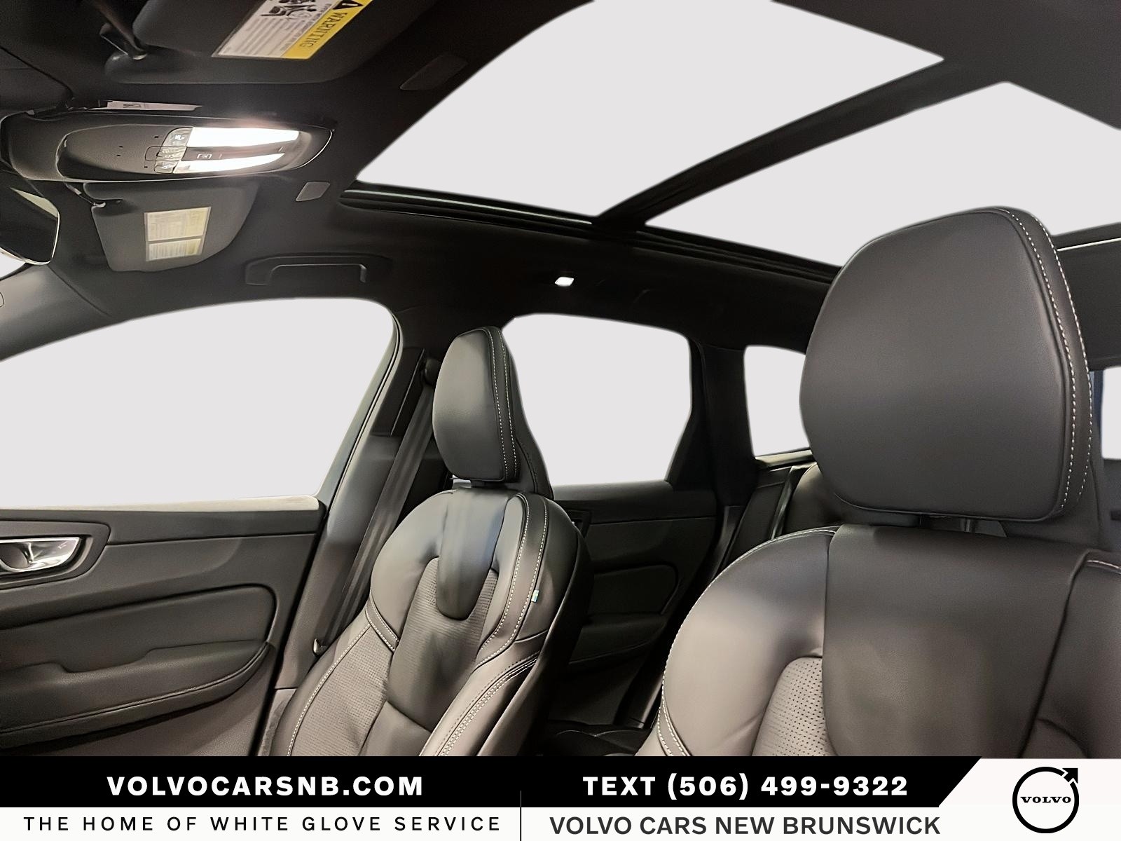 2026 Volvo XC60 B5 Ultra Dark Theme