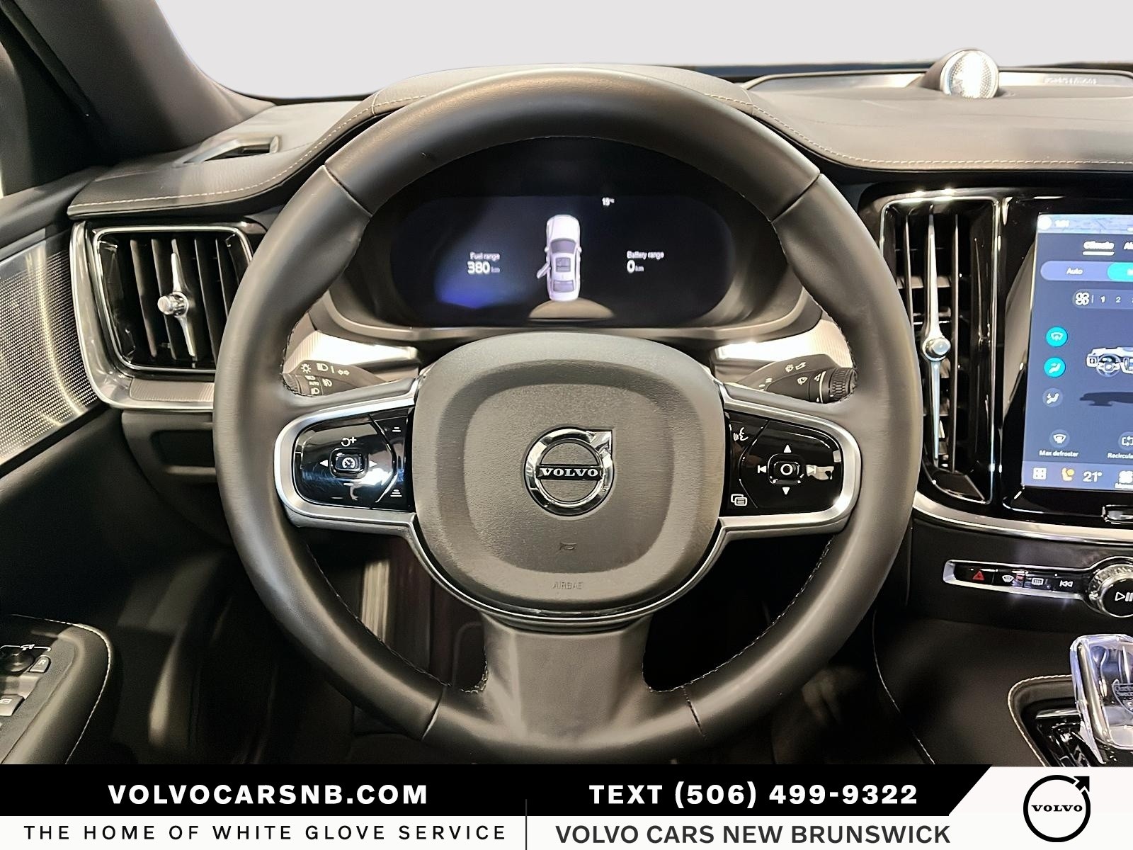 2025 Volvo S60 Plug-In Hybrid T8 Ultra Black Edition