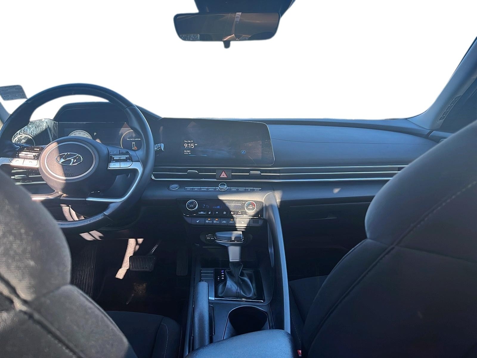 2023 Hyundai Elantra Preferred w/Tech Package