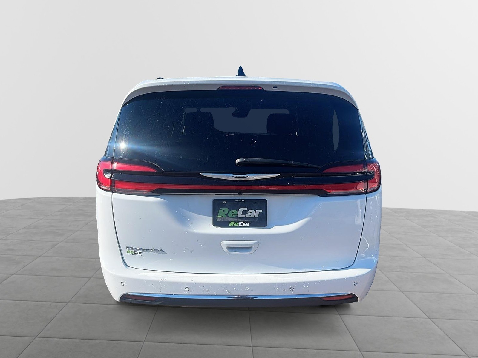 2023 Chrysler Pacifica Touring-L