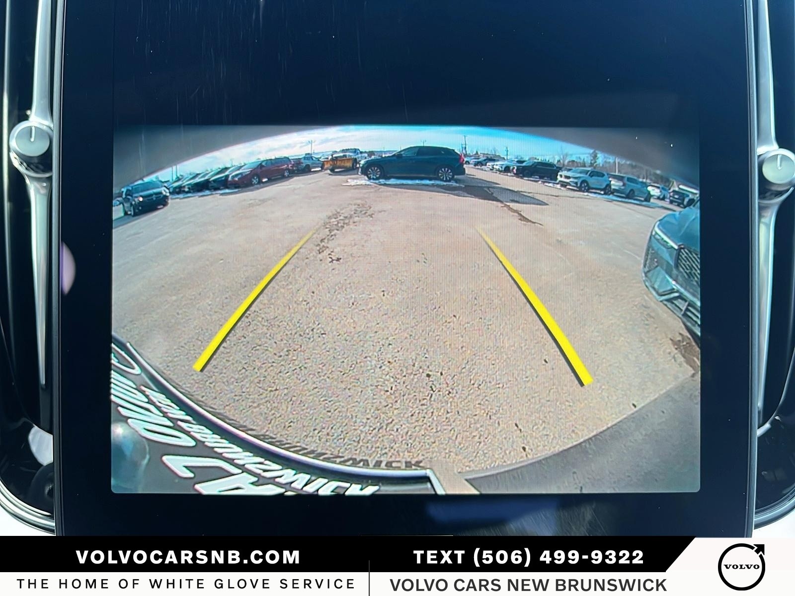 2025 Volvo XC90 B6 Core Bright Theme