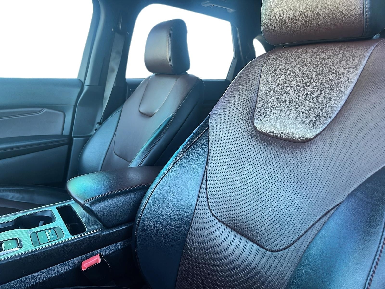 2021 Ford Edge Titanium