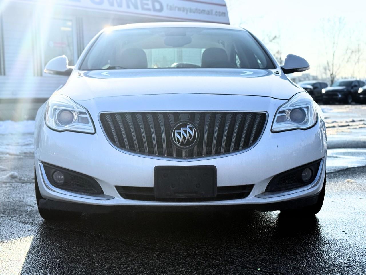 Buick Regal Premium I Sedan FWD 2017