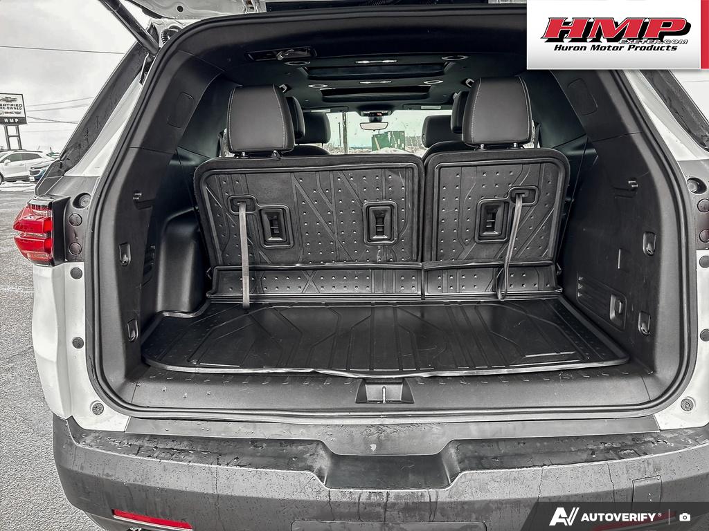 used 2023 Chevrolet Traverse car, priced at $41,284