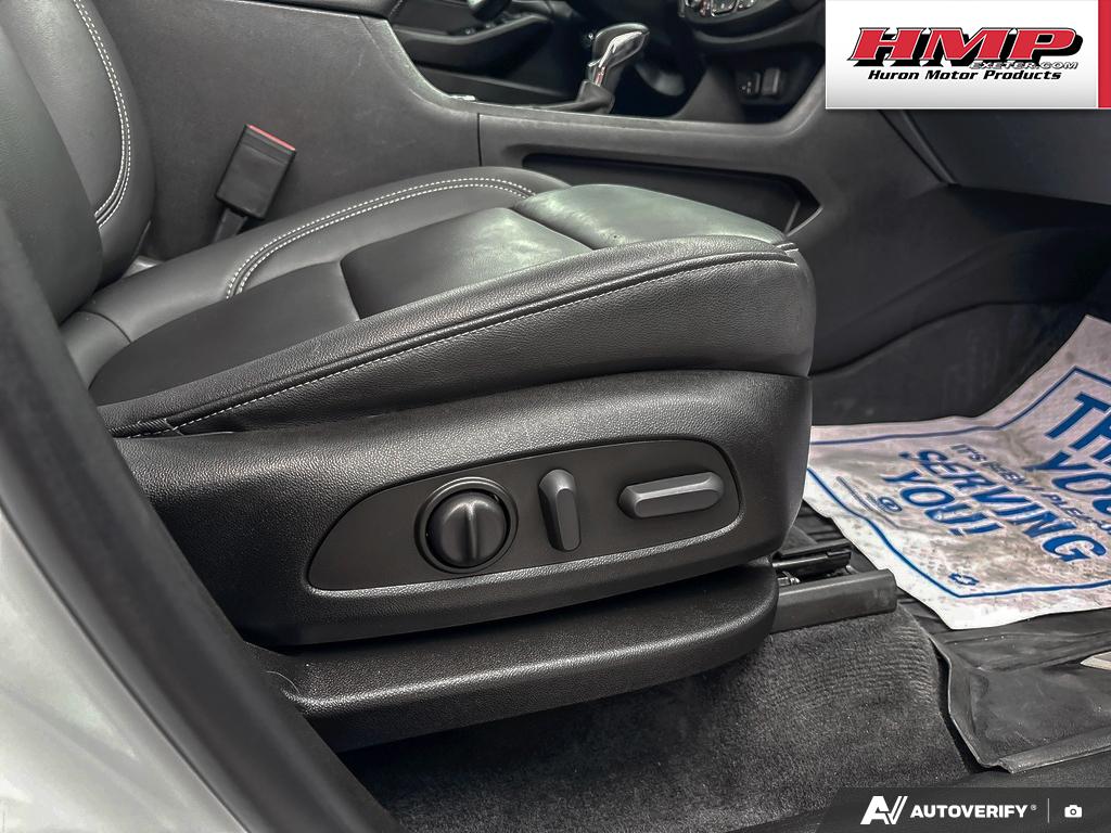 used 2023 Chevrolet Traverse car, priced at $41,284