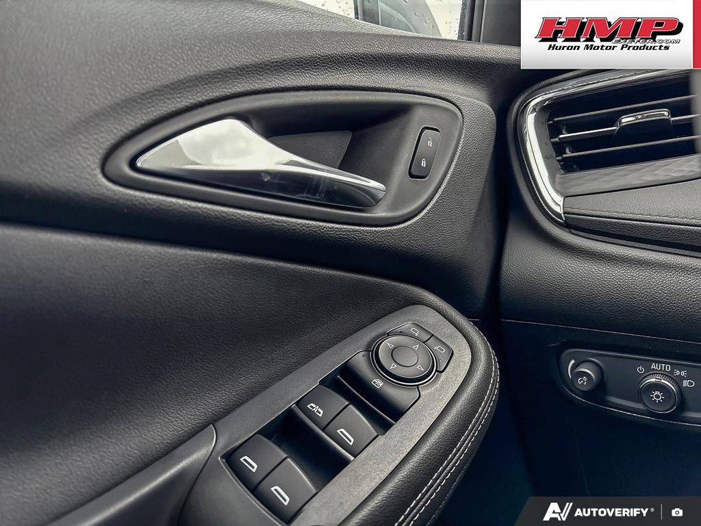 used 2025 Buick Encore GX car, priced at $30,284