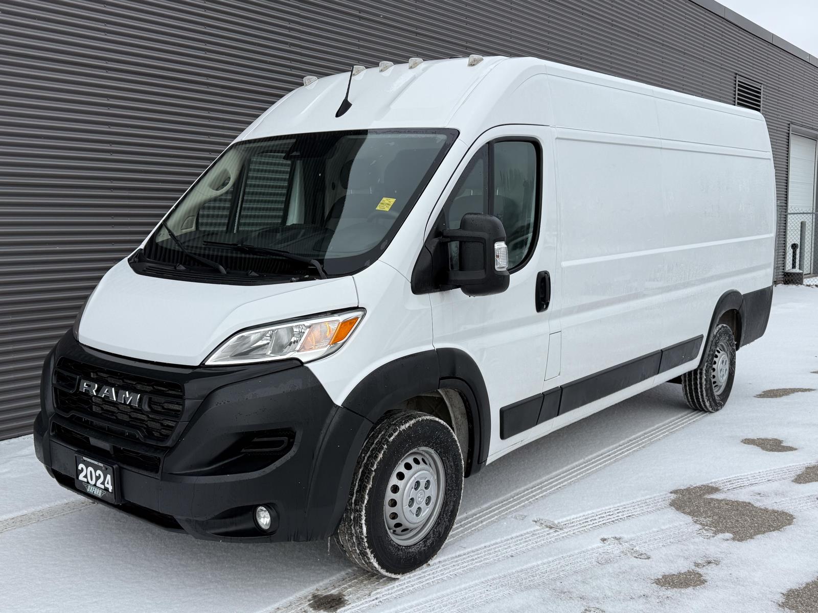 RAM ProMaster 3500 Tradesman 159 High Roof Extended Cargo Van without Passenger Seat FWD 2024