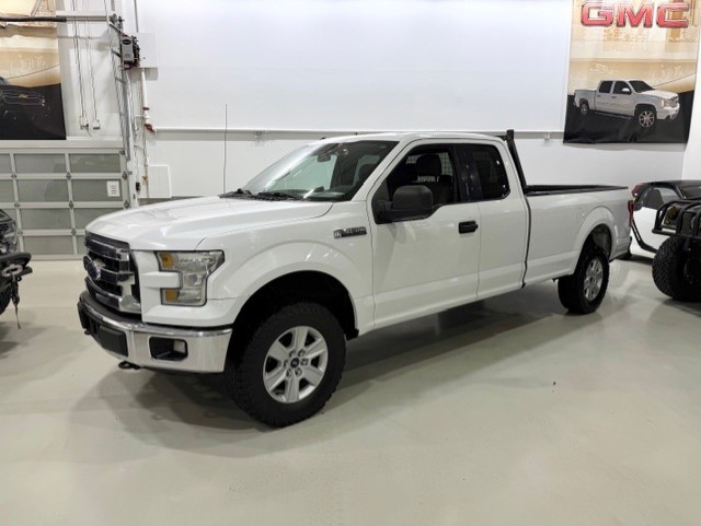 Ford F-150 XLT SuperCab 4WD 2016